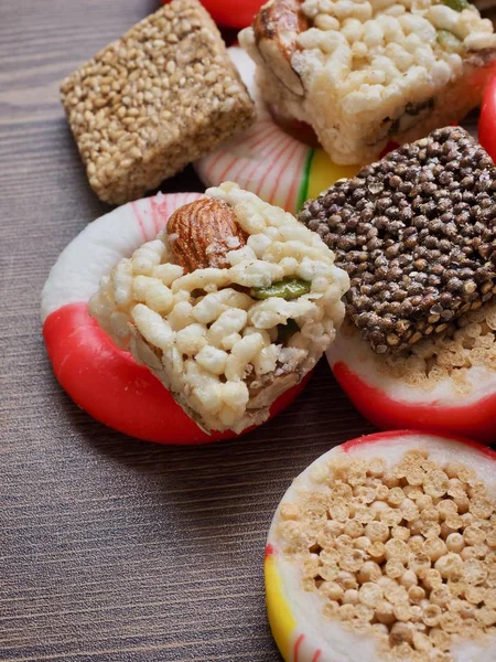 Kore geleneksel tatlılar ve kurabiye, Kore şeker, gangjeong