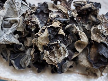 Asya gıda Kurutulmuş ağaç kulak mantarı, Macerate ağaç kulak mantarı