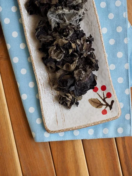 Asya gıda Kurutulmuş ağaç kulak mantarı, Macerate ağaç kulak mantarı