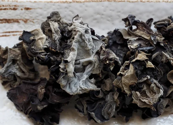 Asya gıda Kurutulmuş ağaç kulak mantarı, Macerate ağaç kulak mantarı