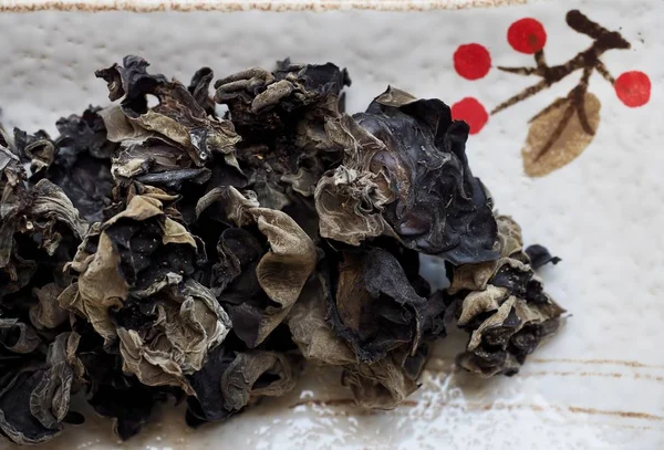 Asya gıda Kurutulmuş ağaç kulak mantarı, Macerate ağaç kulak mantarı