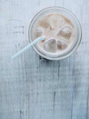 Kore geleneksel içecek buz karışık tahıl tozu Latte