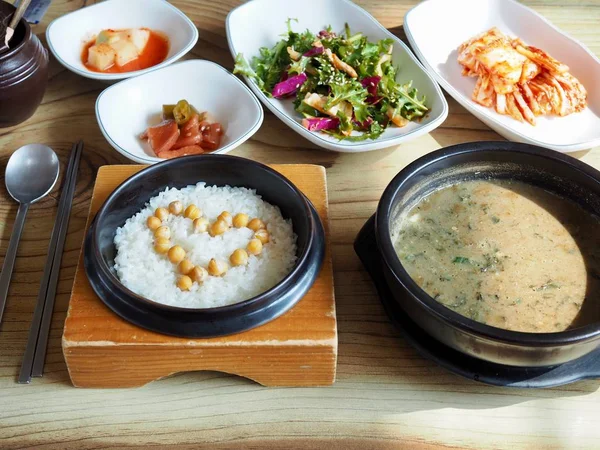 Comida Coreana Sopa Loach Chueo Tang — Foto de Stock