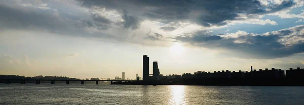 Centre Ville Séoul Rivière Han Ciel Nuageux Coucher Soleil — Photo