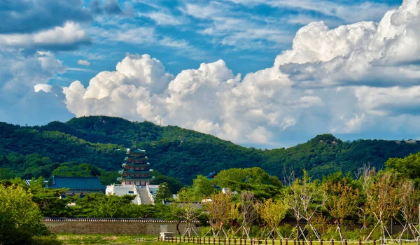韓国の伝統的な宮殿 慶北宮 — ストック写真