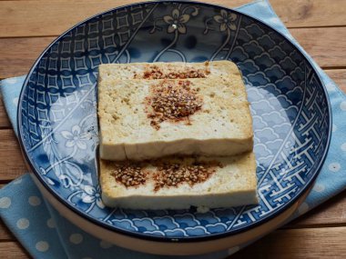 Asya gıda ızgara tofu ve soya sosu