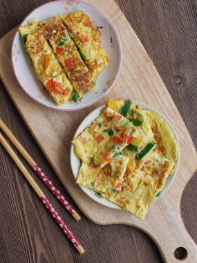 Asya yemeği Çin böreği, Tamago yaki