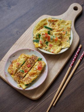 Asya yemeği Çin böreği, Tamago yaki