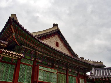 Kore 'nin geleneksel Sarayı Changdeok Sarayı