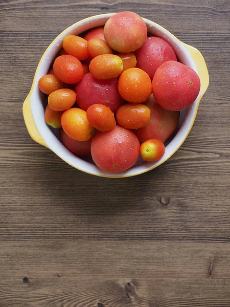 Fresh Organic Tomatoes Organic Cherry Tomato — Stock Photo, Image