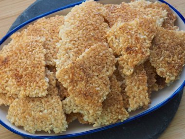 Kore yemeği Nurungji, çıtır pirinç kabuğu.