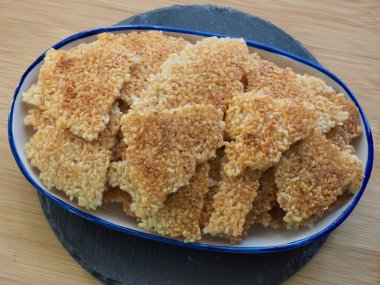 Kore yemeği Nurungji, çıtır pirinç kabuğu.