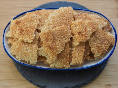 Kore yemeği Nurungji, çıtır pirinç kabuğu.