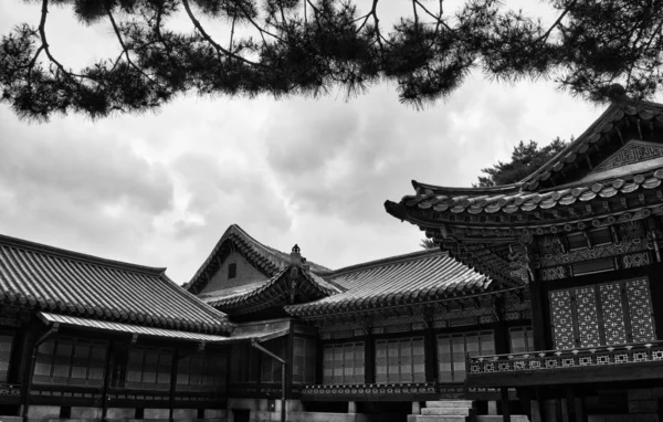 Koreaanse Traditionele Paleis Changdeok Palace Zwart Wit Foto — Stockfoto