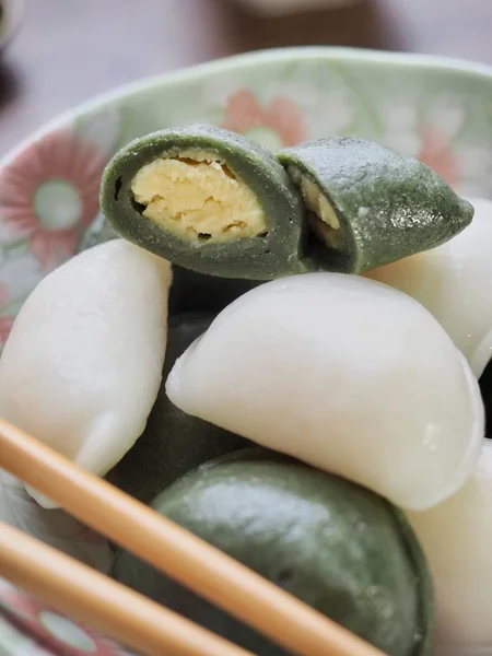 Koreanisches Essen Songpyeon Halbmondförmiger Reiskuchen — Stockfoto