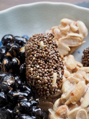 Kore geleneksel atıştırmalıkları Tatlı RicePuff, Gangjeong 