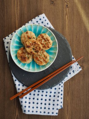 Kore usulü köfte, Kore yemekleri