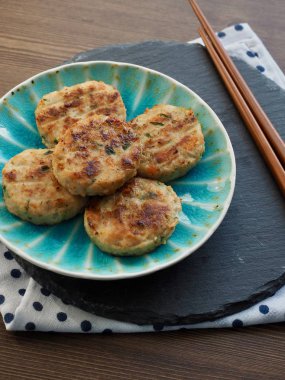 Kore usulü köfte, Kore yemekleri