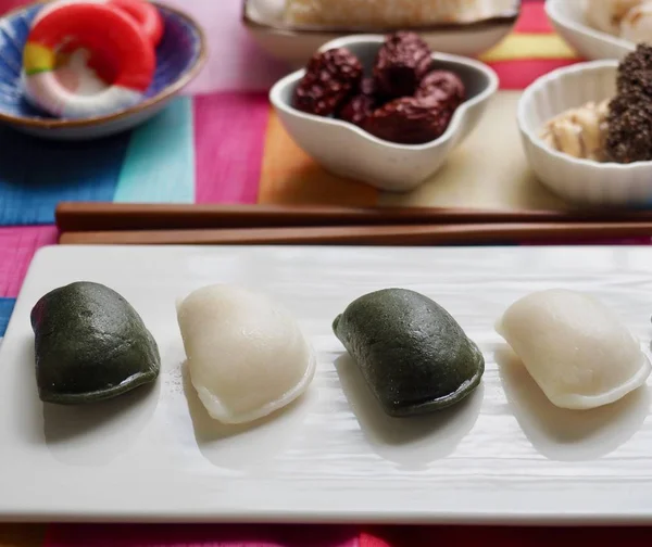 Koreanska Traditionella Sötsaker Och Kakor Yugwa Klibbig Rice Cake Gangjeong — Stockfoto