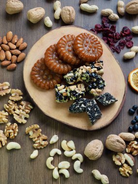 Kore geleneksel tatlılar ve kurabiye ve Fındık Mix, gangjeong, Yakgwa, Bal Çerez 