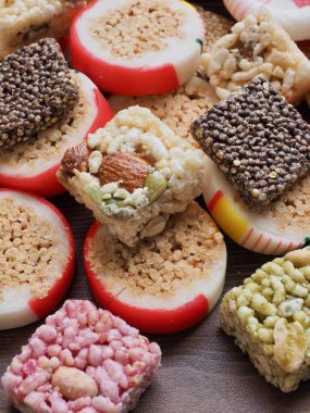 Kore geleneksel tatlılar ve kurabiye, gangjeong, şeker