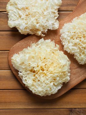 Asya gıda Kurutulmuş ağaç kulak mantarı, Macerate ağaç kulak mantarı