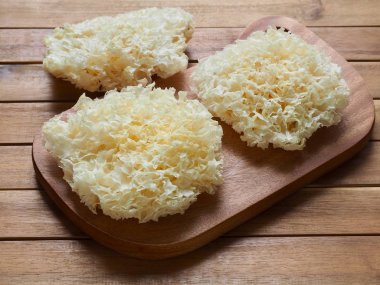 Asya gıda Kurutulmuş ağaç kulak mantarı, Macerate ağaç kulak mantarı