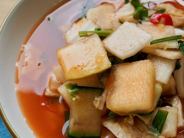 Koreansk Traditionell Mat Vatten Kimchi — Stockfoto