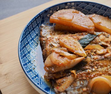 Kore gıda Stewed Cutlassfish soya sosu