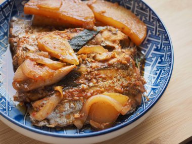 Kore gıda Stewed Cutlassfish soya sosu