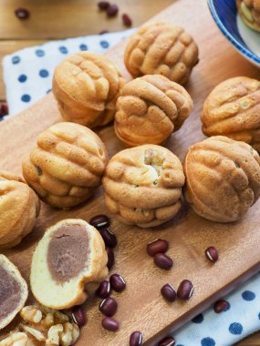 Kore gıda ceviz tatlılar ve yeşil çay