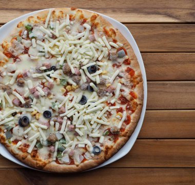 Kore usulü dondurulmuş pizza, dondurulmuş yiyecek.