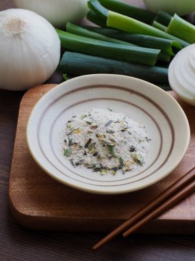 Anında et suyu çorbası.