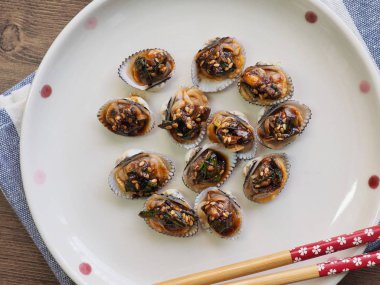 Kore yemeği cockle soya sosu baharat