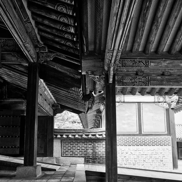 Palais Traditionnel Coréen Changgyeonggung Bâtiment Traditionnel Photographie Monochrome — Photo