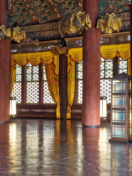 Korea\'s Traditional Palace Changdeok Palace, Inside the palace
