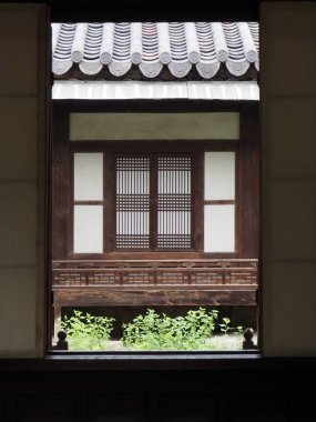 Kore Geleneksel Hanok Kapısı, Ahşap Kapı, İç Yapı