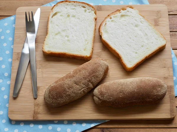 Whole Wheat Bread Plain Bread — Stock Photo, Image