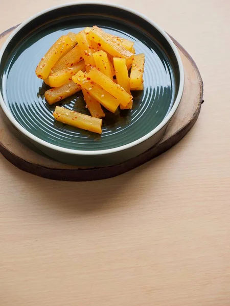 Plato Acompañamiento Asiático Rábano Vinagre Guarnición —  Fotos de Stock