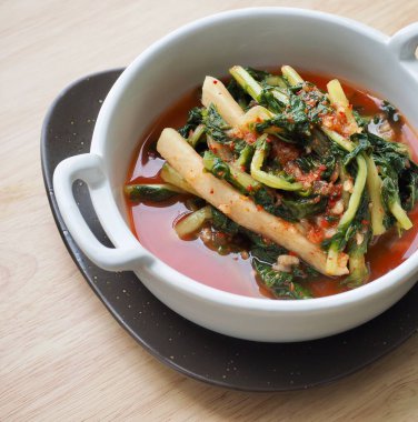 Kore yemeği taze turp turpu.