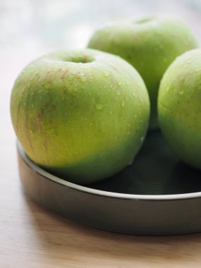 Taze organik meyve yeşili elma