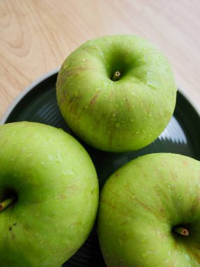 Taze organik meyve yeşili elma