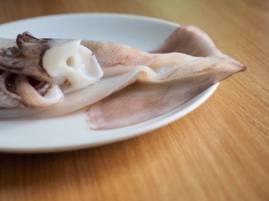 Taze deniz ürünleri mürekkep balığı, Gıda Malzemeleri