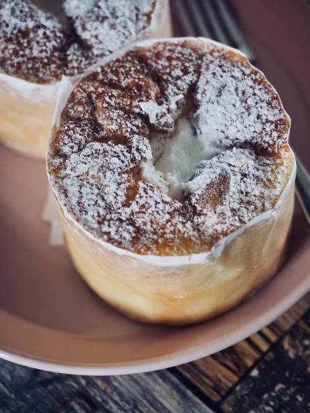 Pequeños Pasteles Redondos Crema —  Fotos de Stock