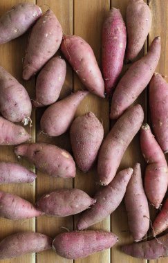 Taze Organik Kök Bitkisi Tatlı Patates