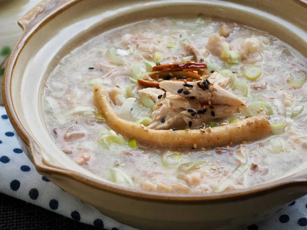 Koreaanse Keuken Chickenriceporridge Ginseng Dakjuk — Stockfoto