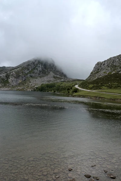 Meren van covadonga — Stockfoto