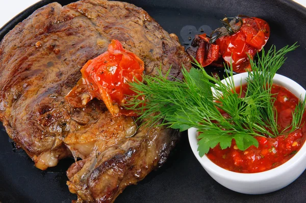 Izgara biftek domates ile