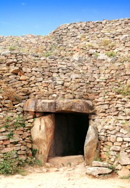 Morbihan Gravinis cairn giriş, Brittany, Fransa                     