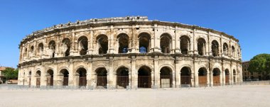 Nimes ve toreador arenaları ,Occitanie, Fransa.